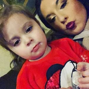 Meet your Posher, Amber